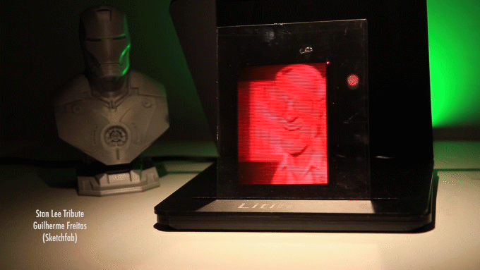 hologram-demo-stan-lee-animated